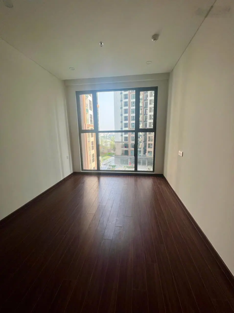 Bán nhanh căn 2N 61m2 tòa H1 Masteri Water Front, giá 4,25 tỷ. LH 0989 790 ***