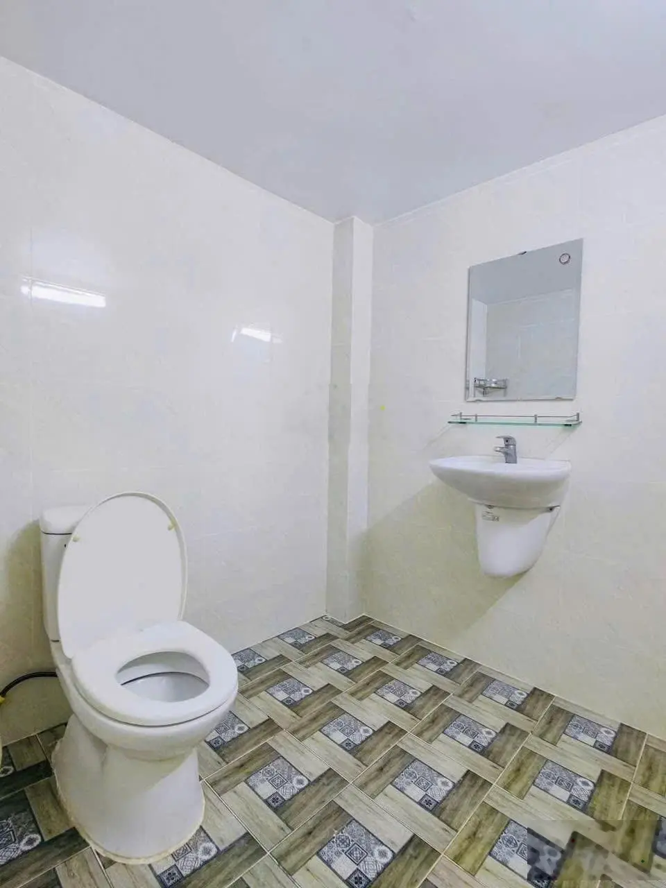 Bán nhà chính chủ hẻm đẹp 6m thông xe hơi 385/54 Lê Văn Thọ P9 4tầng 4PN 5WC 4x16m