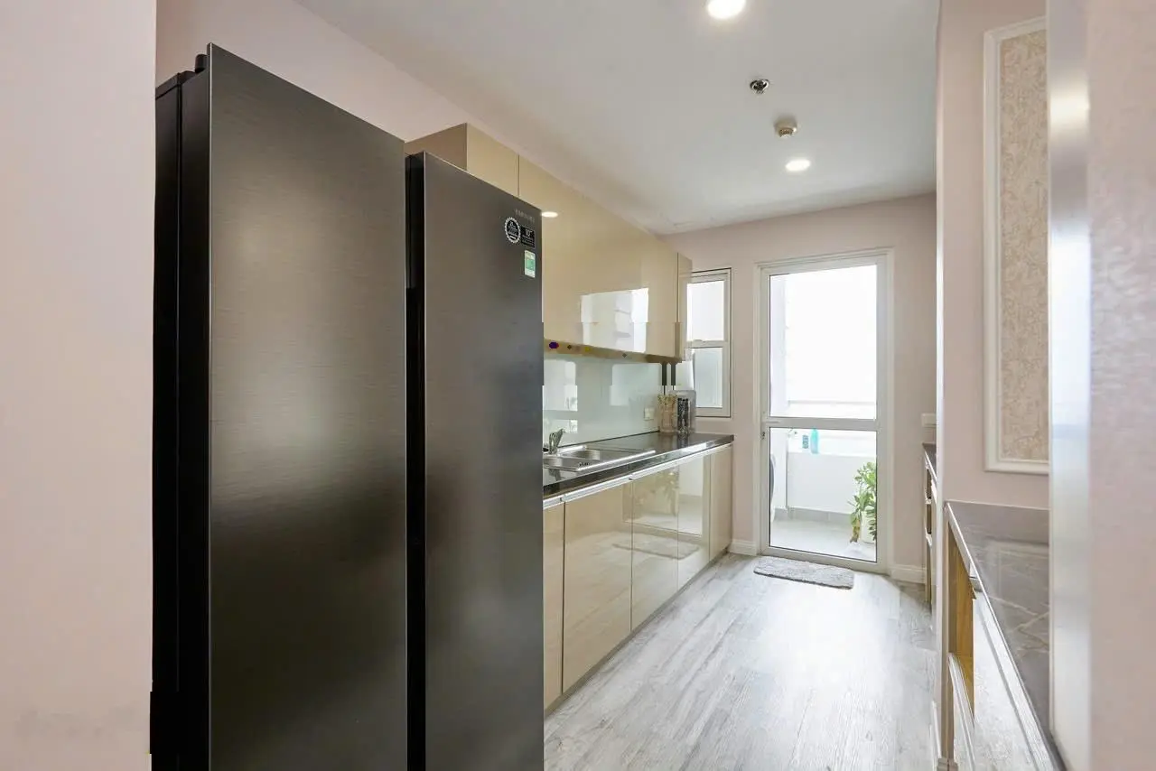 Bán Căn hộ 106m2 SUNRISE CITY South lầu cao đ.Nguyễn Hữu Thọ ,Tân Hưng, Quận 7 (Đối diện Lottemart)