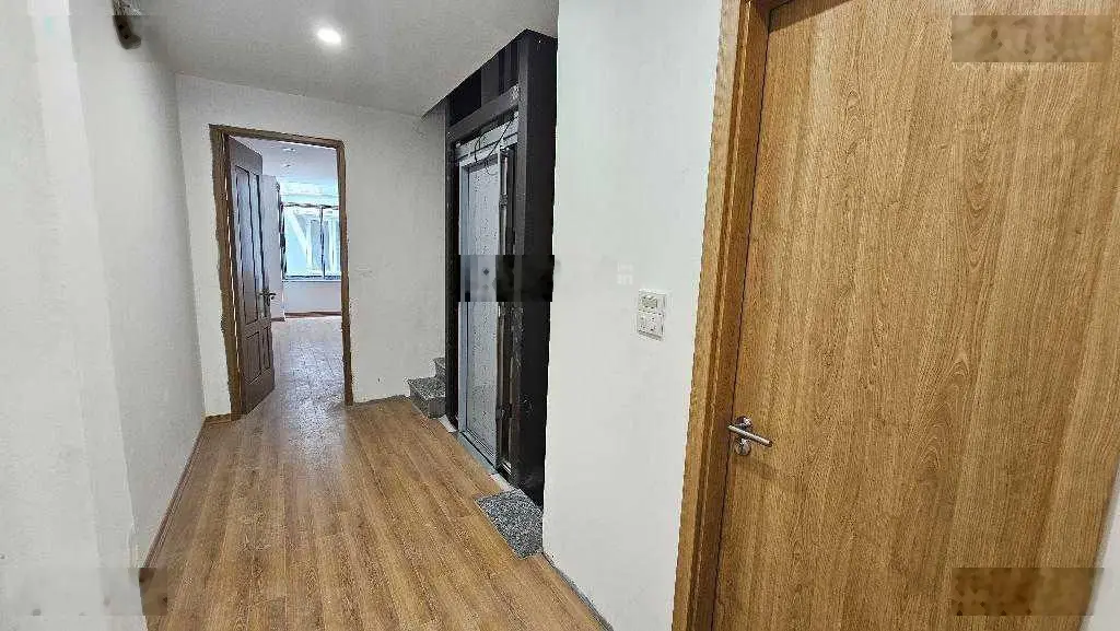 Bán nhà mặt phố Tống Tất Thắng khu đô thị Văn Phú, 90m2, thang máy, kinh doanh đẹp
