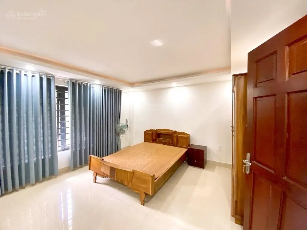 Nhà Đẹp Thông Số Hoa Hậu 92m² 4 Tầng Trung Tâm Tăng Nhơn Phú B Sát Cao Đẳng Công Thương
