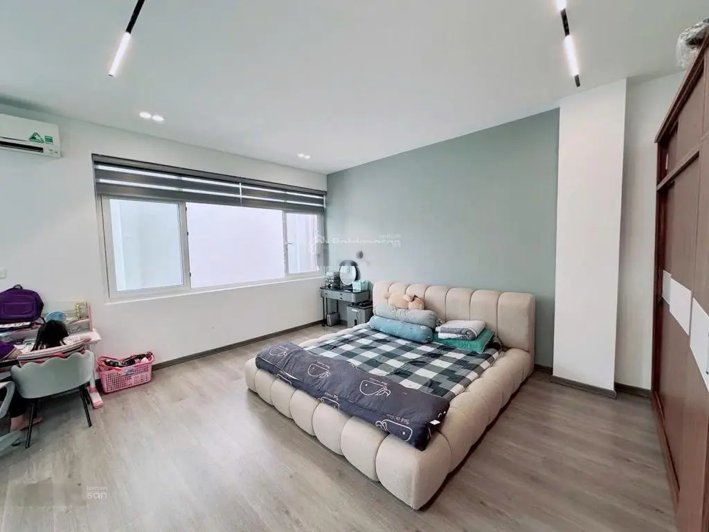 Bán biệt thự làng ĐH ABC Phước Kiển Nhà Bè - 10x25m 3T 6PN - smart home KDC VIP - tài chính 25tỷ