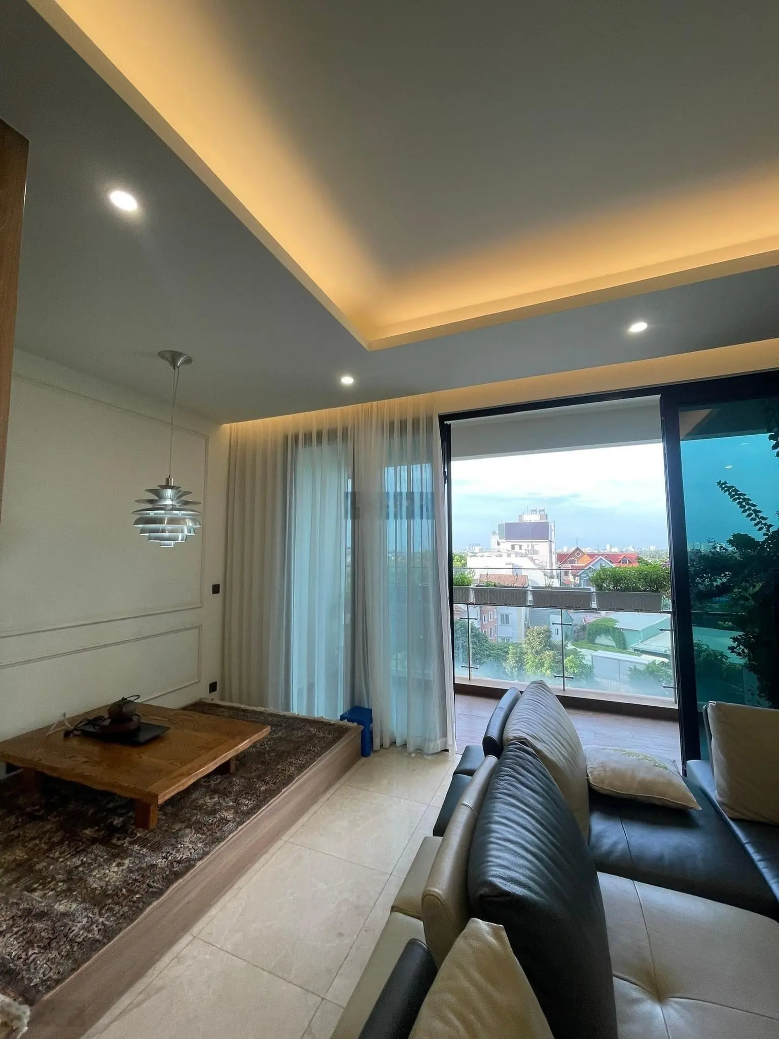 D'edge Thảo Điền: Căn 4PN, 188 m2, Full NT đẹp. Đang có HĐ thuê giá tốt. Giá 24 tỷ. Xem căn hộ 24/7