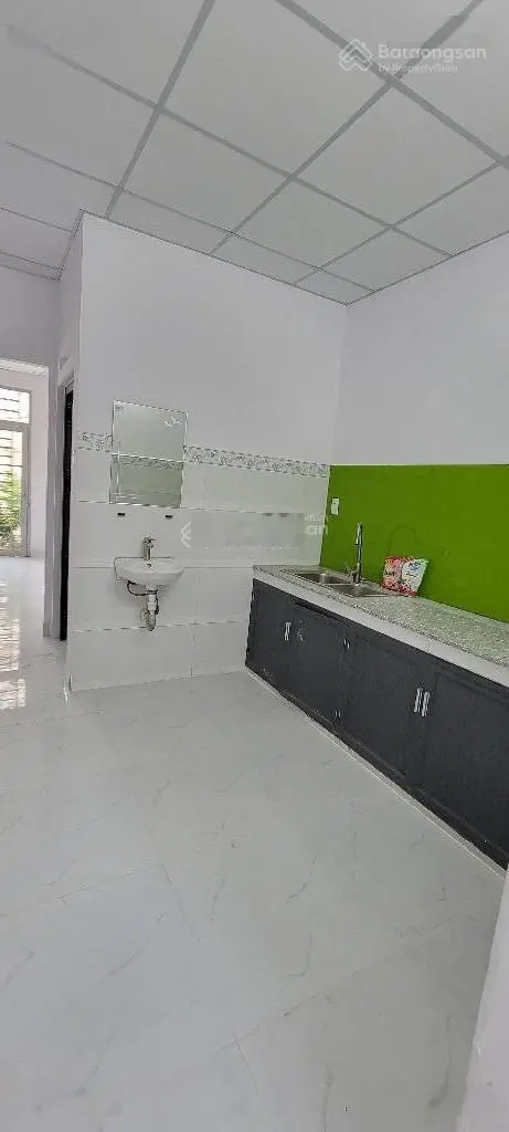 Bán gấp nhà 3 tầng 4,3x18,6 hẻm ôtô đường Văn Thân Phường 8 Quận 6 giá 5,9 tỷ. LH 0779 779 *** Zalo