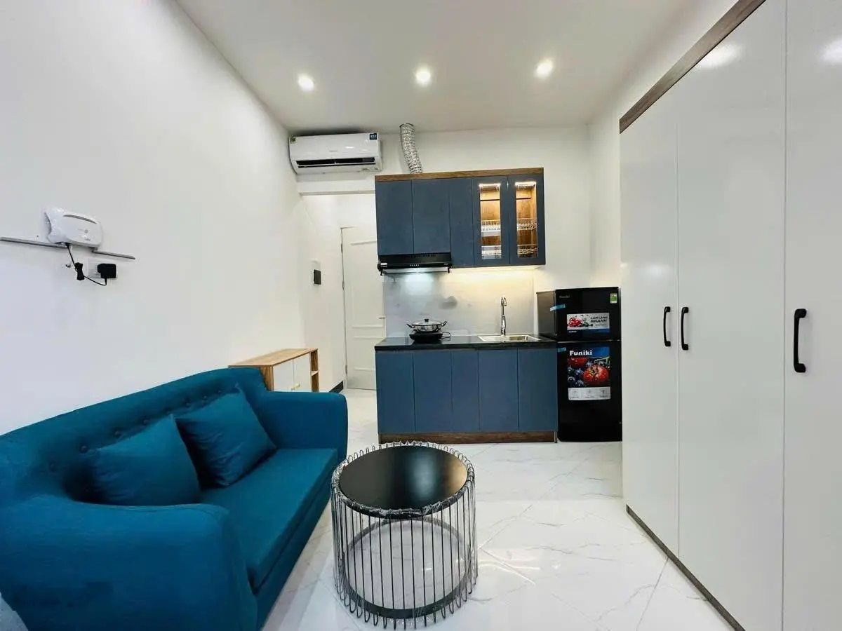 Lãi ngay khi mua toà CHDV Pháo Đài Láng, 90m2*8T, MT 6.5m, 23 phòng KK, đủ PCCC, sát phố, DT 7%/năm