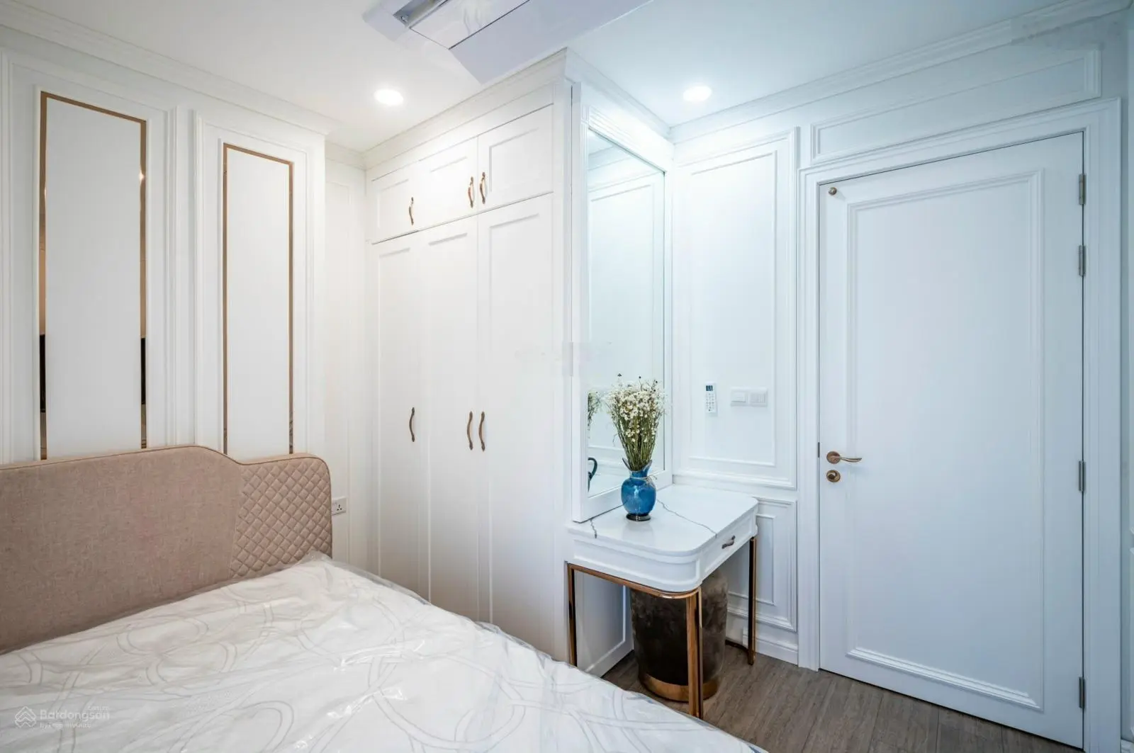 Giỏ hàng giá tốt nhất thị trường các căn hộ 1, 2, 3PN, Kingdom 101 Quận 10. LH: 0907 582 *** - Mr ĐIN