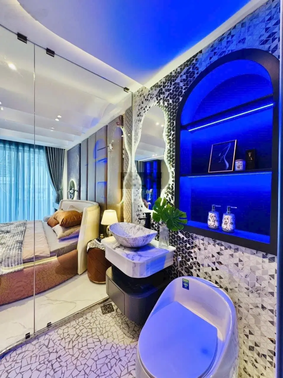 Bán siêu phẩm thang máy thiết kế đẳng cấp - ngay City Land Pak Hill - Lotte Mart