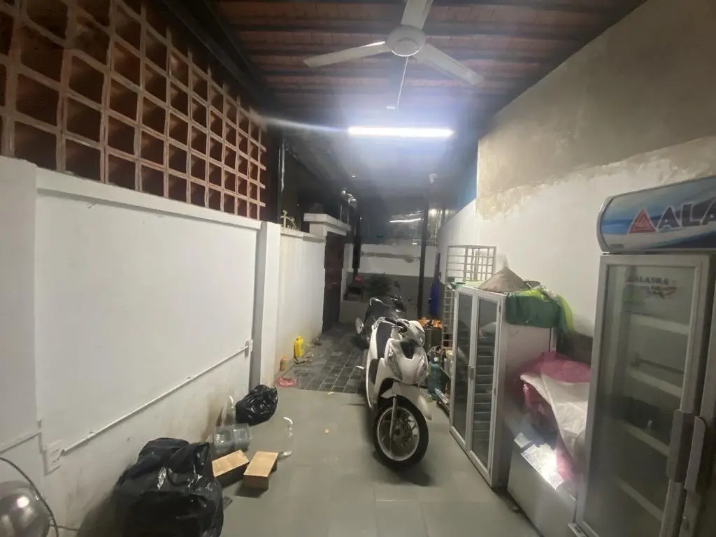 Sổ hình con cu mua thành triệu phú. Mảnh đất vàng xây ccmn, mang túi 3 gang mang đi đựng tiền.