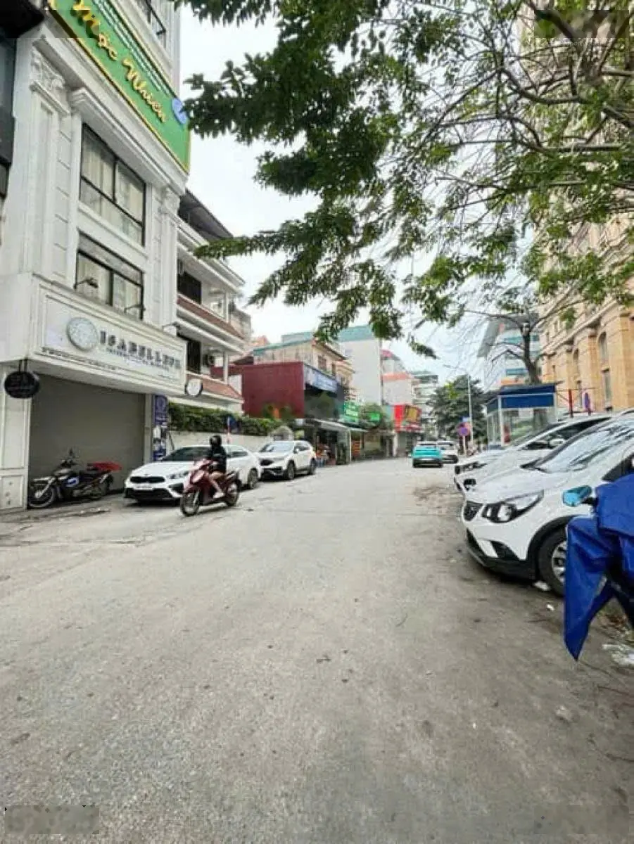 Siêu mẫu đống đa vip nhất hoàng cầu - dt 63m - 7 tầng - mt 4,4m - giá 38,5 tỷ - thang máy