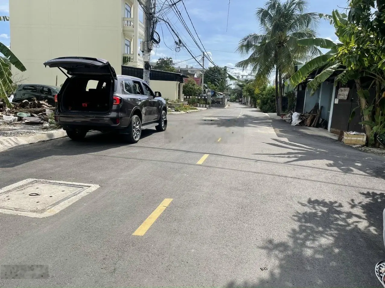 Bán đất mặt tiền hẻm 301 vườn lài thông ra sông Sài Gòn 4.2mx29m