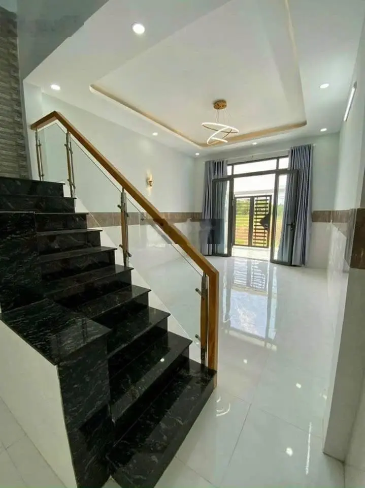 Chủ cần tiền bán gấp nhà tại Huỳnh Văn Trí, Bình Chánh 63m2 1,1tỷ 1T1L 2PN,SHR hiện cho thuê 7tr/th