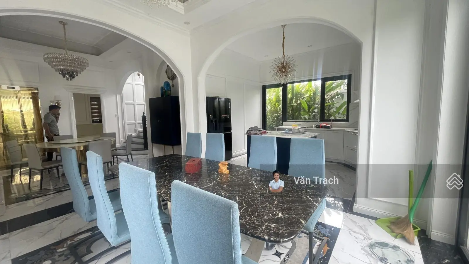 Nhà mặt phố Bạch Đằng Tân Lập Nha Trang mặt tiền 5,62m đang cho thuê có dòng tiền