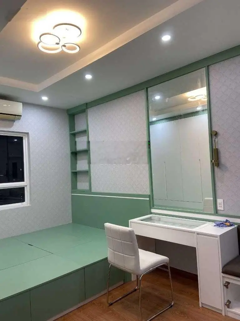 Bán gấp căn hộ An Bình Quận Tân Phú 2pn giá 2 tỷ 100tr