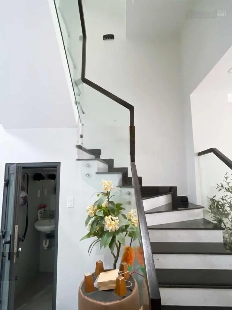 6 tỷ - Tây Thạnh - Tân Phú - ngay KCN Tân Bình - nhà 3 tầng - 55m2 (3.8 x15m) - đường 6m có vỉa