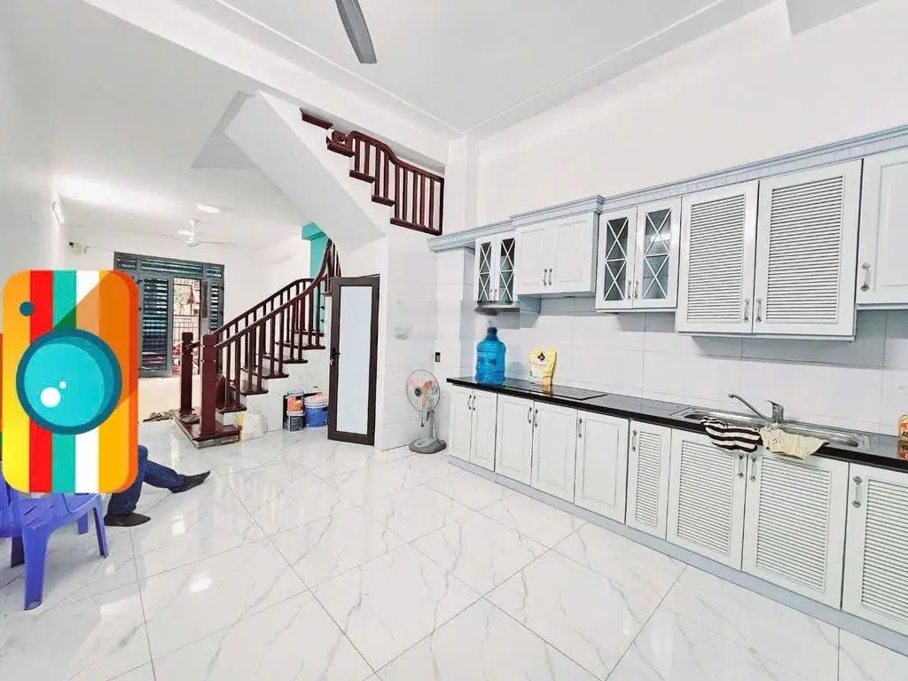 Bán nhà tây hồ - 52m - mt 4m - ô tô - ngõ thông - kinh doanh tốt - 3 bước ra hồ tây - 13tỷ9.