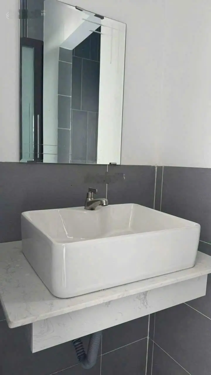 Bán nhà mới 1 trệt 1 lầu gần đường Nguyễn Văn Cung, phường Tân Ngãi, Vĩnh Long.
