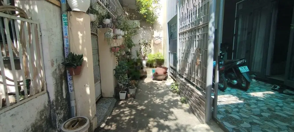 Bán nhà cấp 4 hẻm Hoàng Diệu gần chợ và biển Nha Trang
