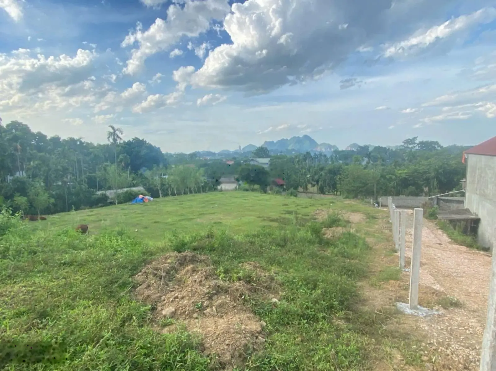 Chính chủ gửi em bán lô đất view cực đẹp, phù hợp làm homestay, ngay đường lên đồi bù núi bé