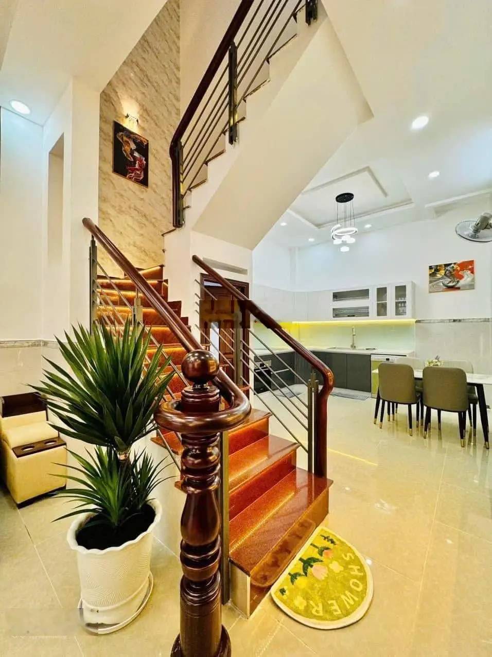 Nhà ngộp đường Phổ Quang, Q.Tân Bình, giảm sâu 300 triệu còn 3.2 tỷ/54m2, SHR