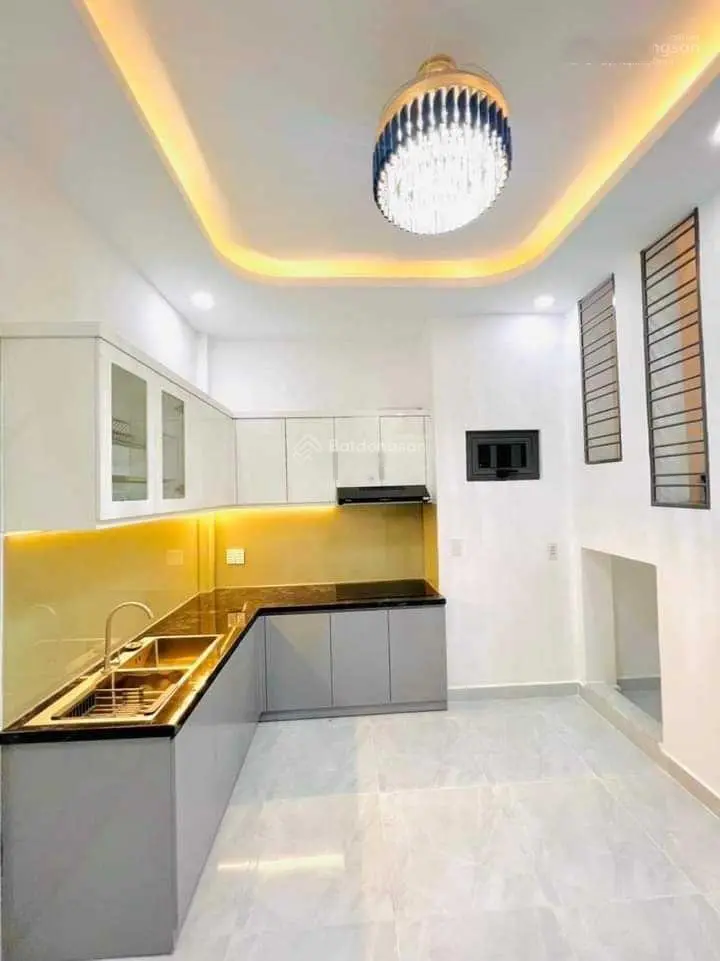 Bán nhà hẻm số 11F Bạch Đằng Tân Bình. DT 47,6m2