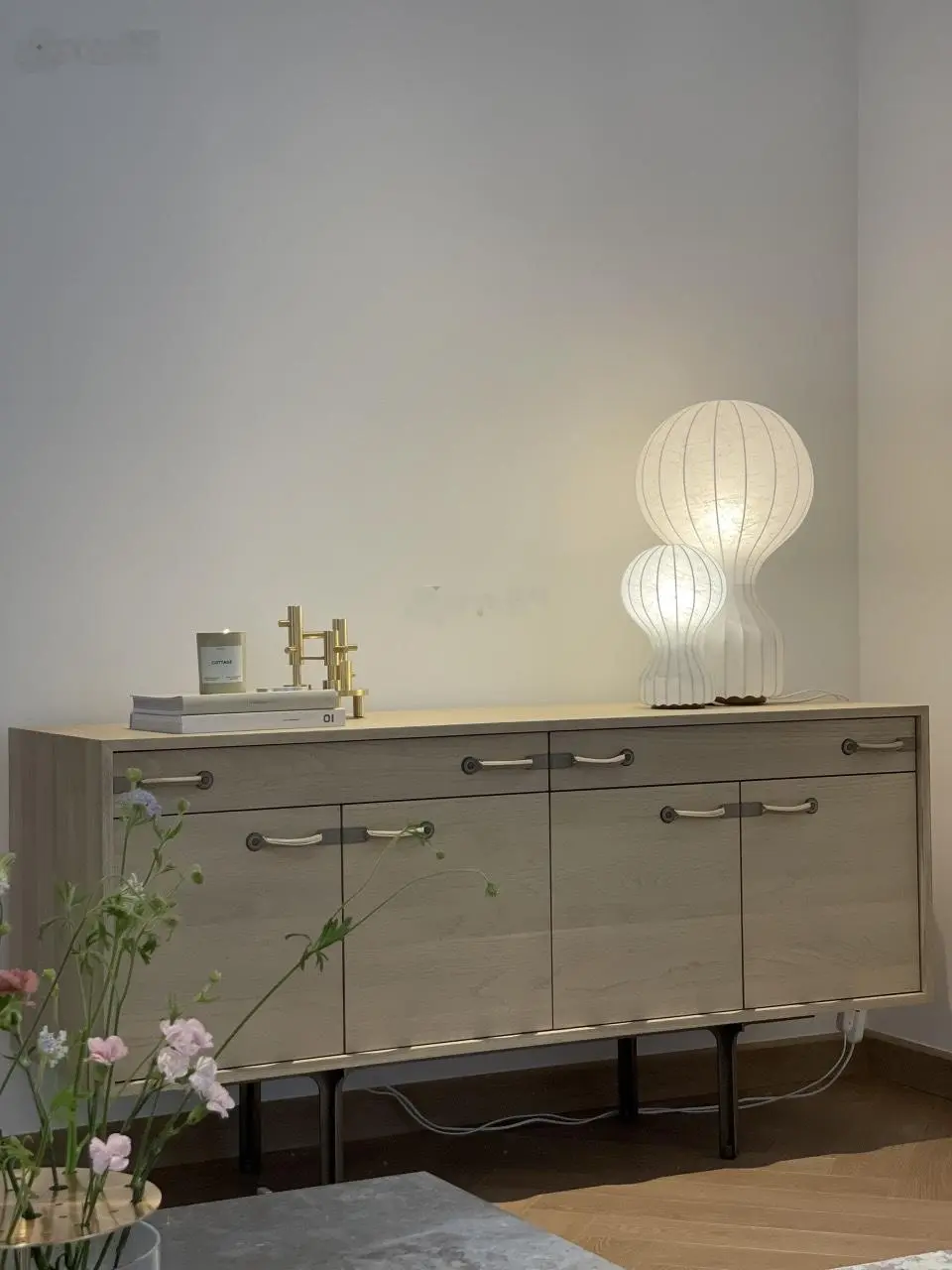 Thảo Điền - bán căn villa 500m2 - sân vườn hồ bơi. Mới 100% full nội thất - chỉ 99 tỷ
