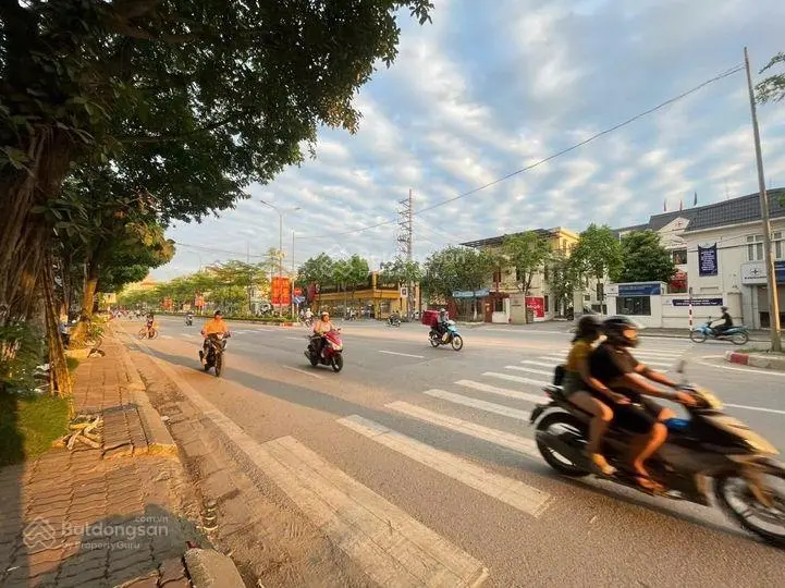 Bán 86m2 đất đẹp mặt đường Quốc Lộ 32, thị trấn Phùng, Đan Phượng, Hà Nội, giá 12.5 tỷ