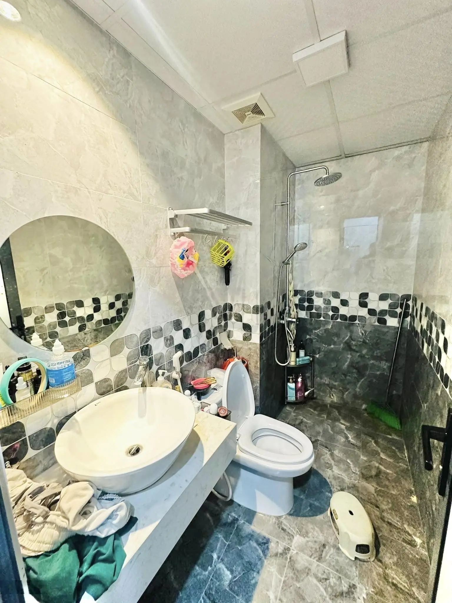 Bán nhà Đường Tôn Đức Thắng 20m Ra Ô Tô Tránh Ngõ Thông 55m2 5 Tầng 1 Tum Thang Máy