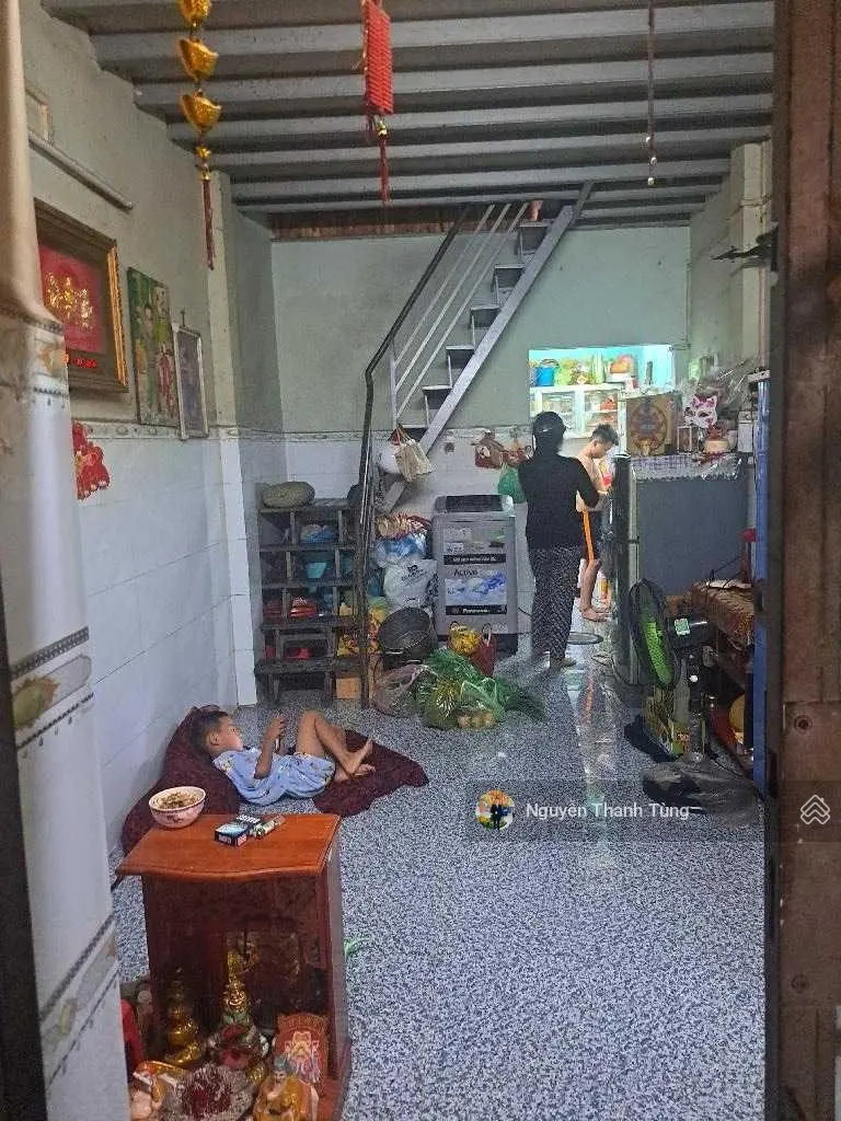 Mặt tiền đường 12m - gần 200m2, ngang 5.8m nở hậu - chính chủ trang bìa - hàng xóm Hiệp Thành City