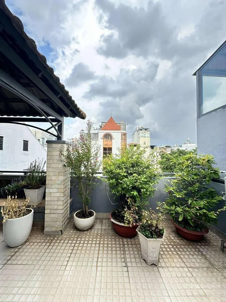 Khu nhà giàu Nguyễn Trọng Tuyển, 62m2, ngang 6m, tặng full nội thất, 7 tỷ nhỉnh