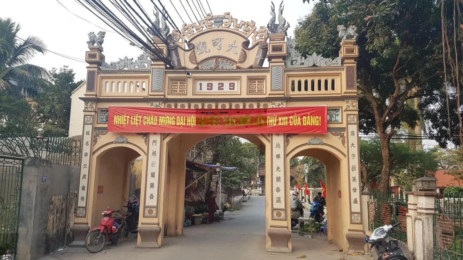 Bán hộ anh trai nhà 4 tầng hàng xóm khu đô thị Hinode Kim Chung, 4 tầng 33m2 - giá chỉ 3 tỷ 98