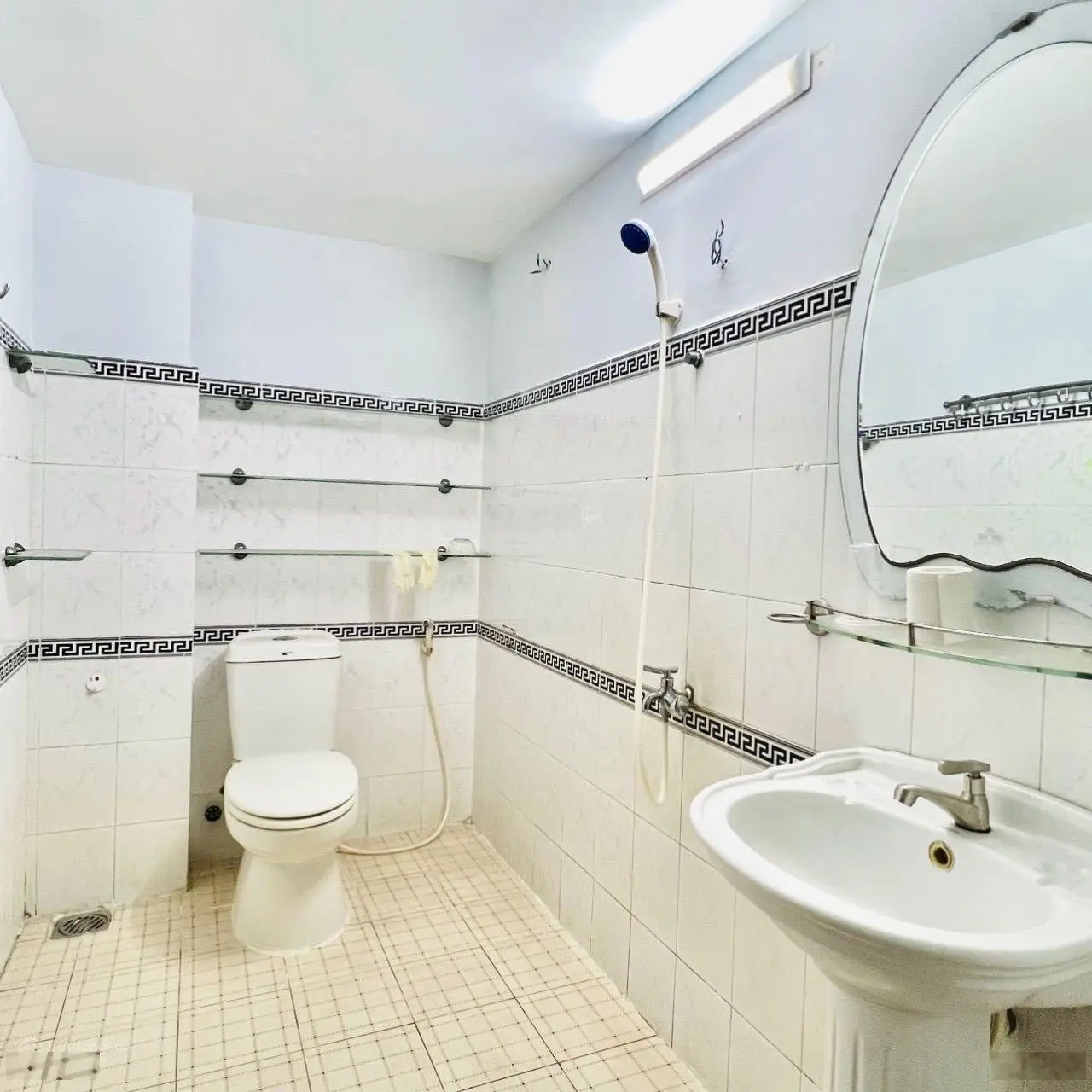 Nhà 4 tầng HXH đỗ cửa 4pn 5wc 4x19m Nguyễn Văn Khối P11 Gò Vấp