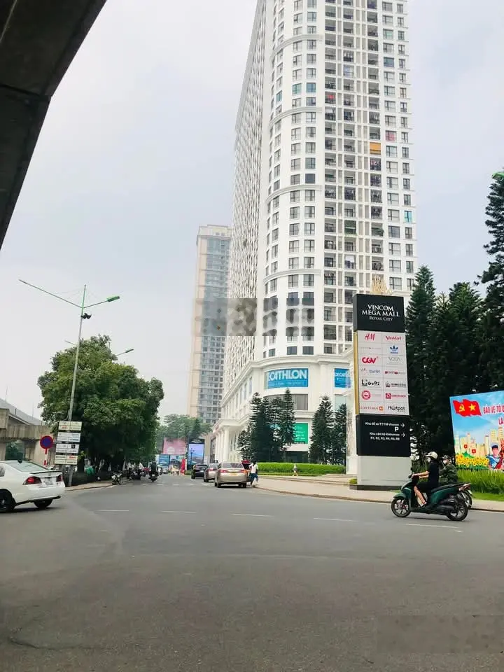 Bán nhà Ngã Tư Sở - ô tô tránh kinh doanh 40m2 - 10 tỷ