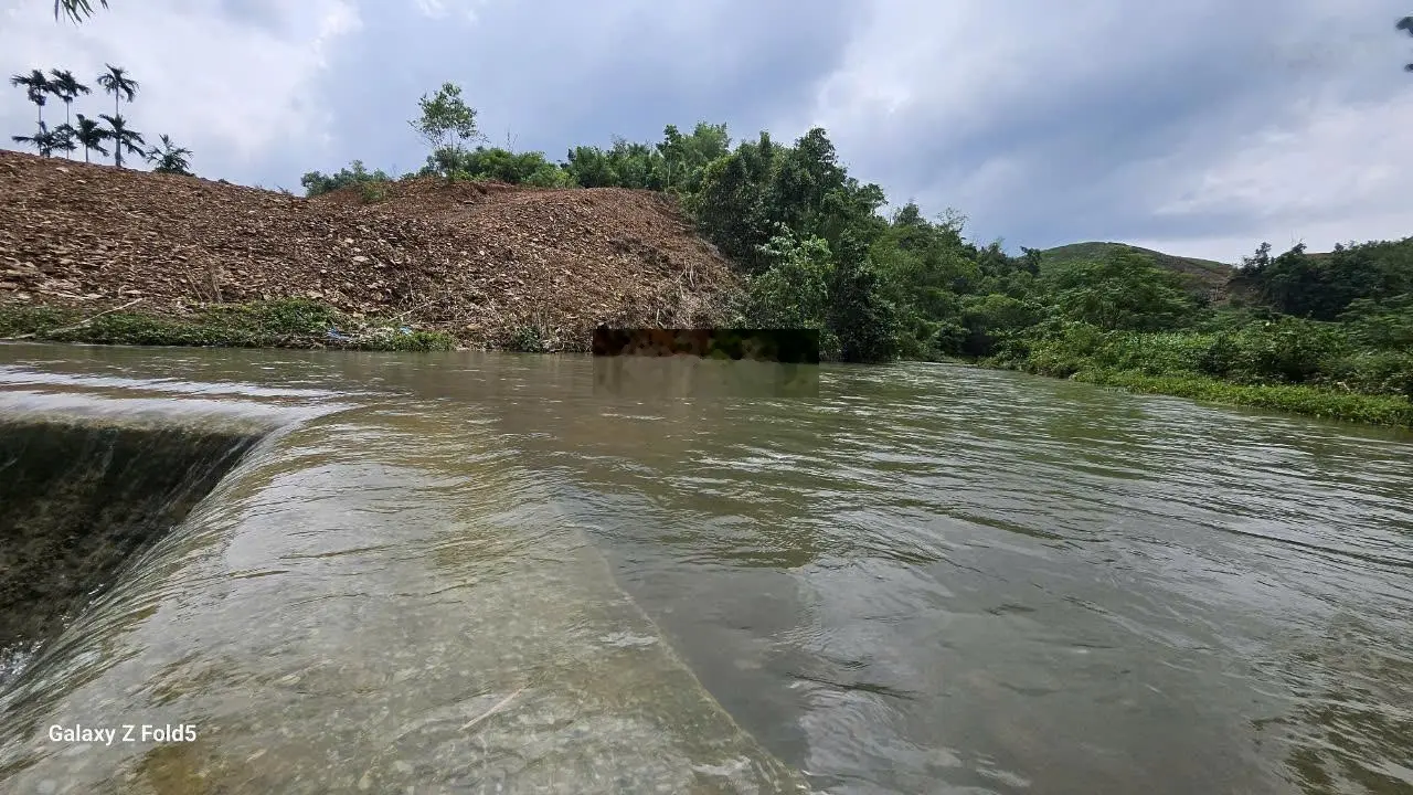 Bán 1,5ha đất, 446m2 thổ cư bám suối thác siêu đẹp tại Kim Bôi Hoà Bình, 1.35tỷ, 0969 065 ***