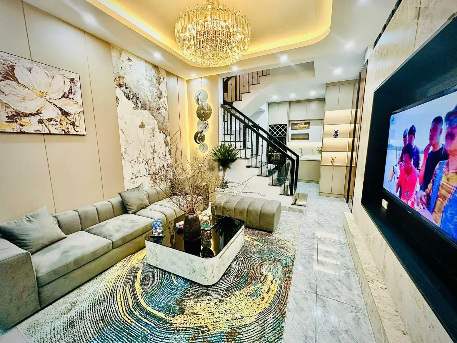 Bán gấp nhà phố Bùi Xương Trạch,Thanh Xuân, tặng nội thất, DT 46M2, 4 tầng, mặt tiền 4M, nhỉnh 8 tỷ