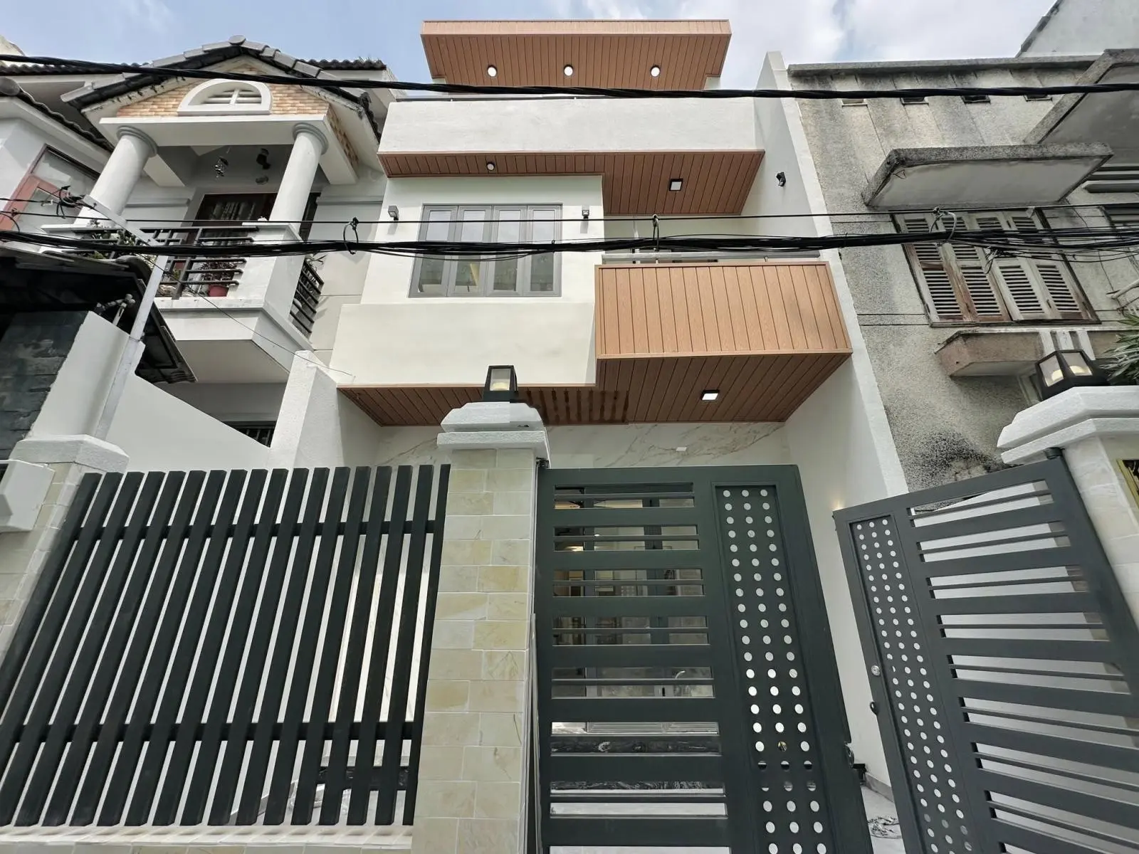 Bán nhanh nhà Đường Thích Quảng Đức, Phú Nhuận, Hồ Chí Minh, 4,99 tỷ, 65 m2, LH: 0852072770 My