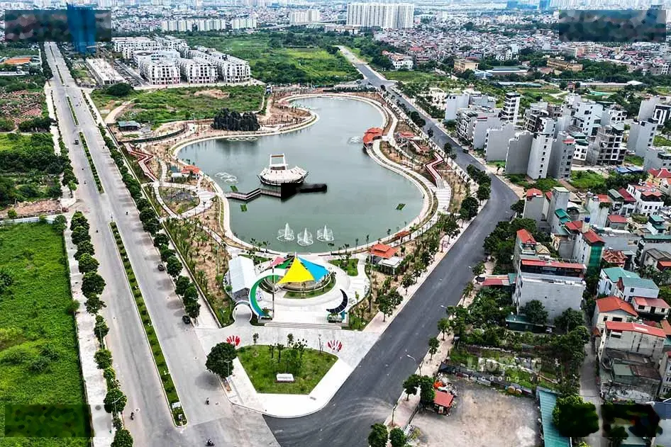 Bán nhà riêng đường ngọc thụy, siêu hời 72m2 chỉ 13,5 tỷ, ô tô để trong nhà