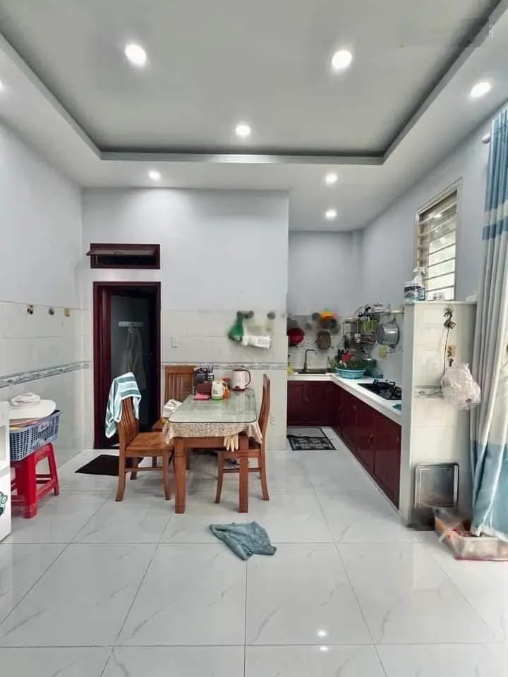 Bán nhà đang cho thuê 7tr5/tháng đường An Phú Tây, Bình Chánh, DT 90m2 gần chợ nhỏ Bờ Đất Mới, SHR