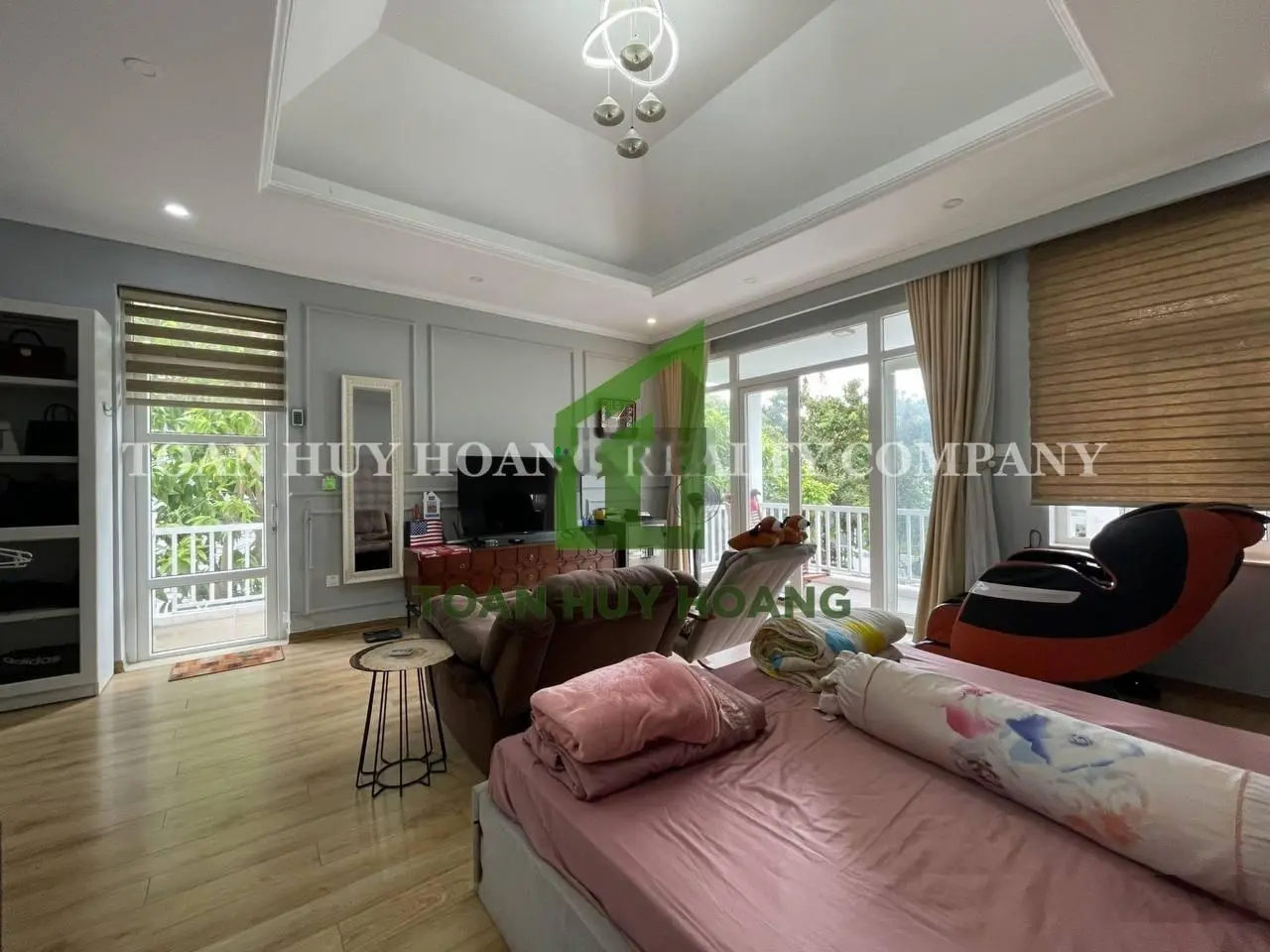 Chào Bán Biệt Thự Sân Vườn 250m2 3 Tầng 3 Phòng Ngủ Giá Tốt Nhất tại Euro Village - Làng Châu Âu