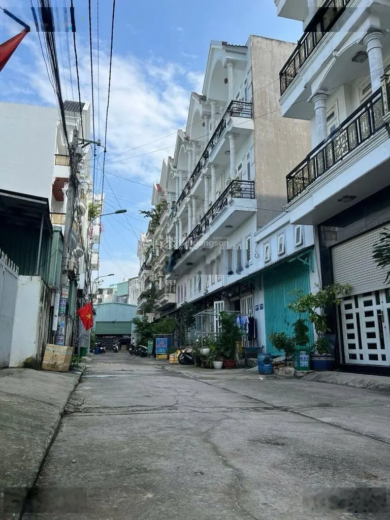 Nhà đẹp thiết kế kiểu Âu, sang trọng đẳng cấp, khu nhà giàu an ninh trí thức cao