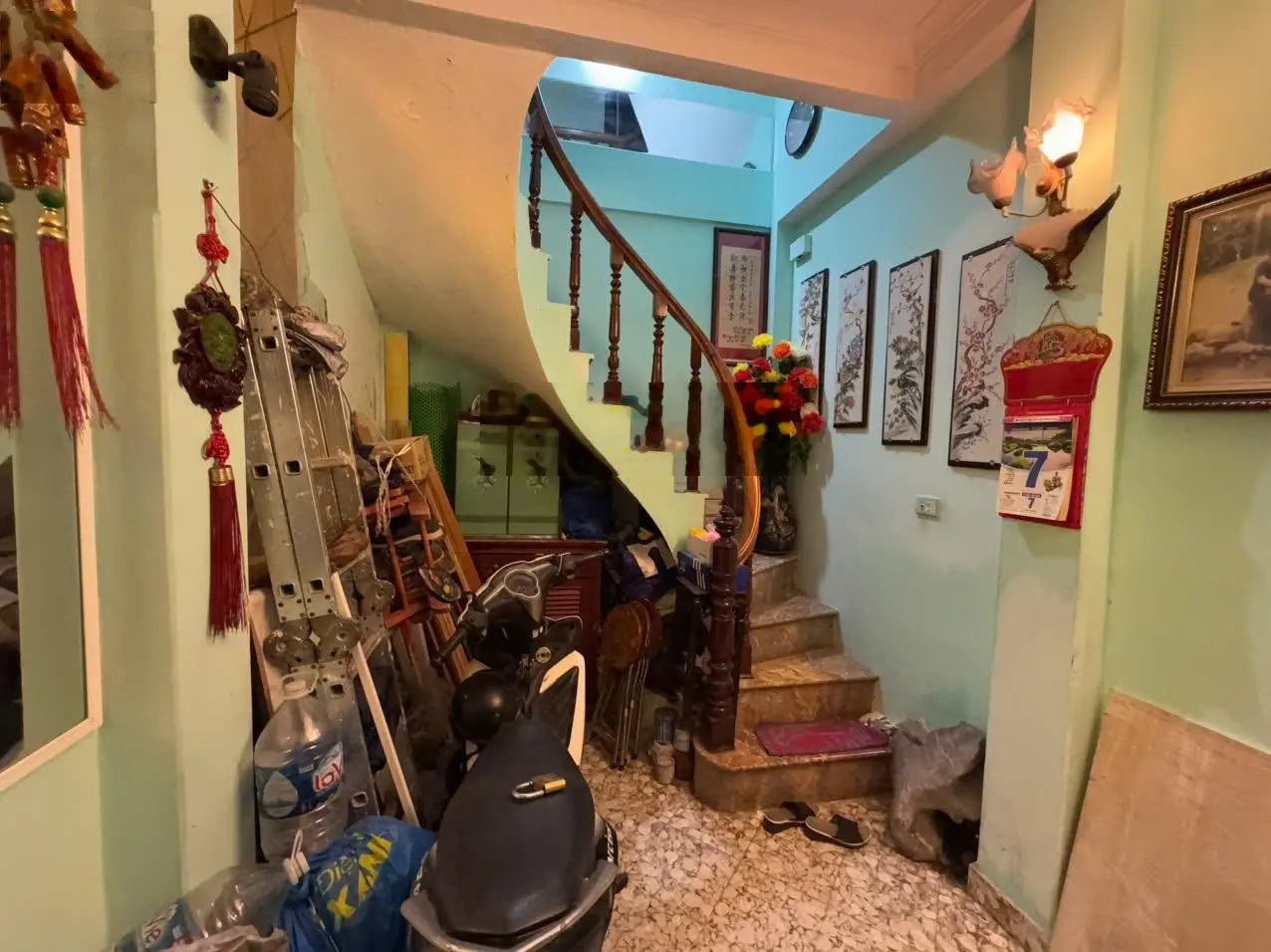 Bán gấp nhà trung tâm Đống Đa, 2 mặt ngõ, 10 bước ra phố, sổ riêng, giá mềm 3,5 tỷ!