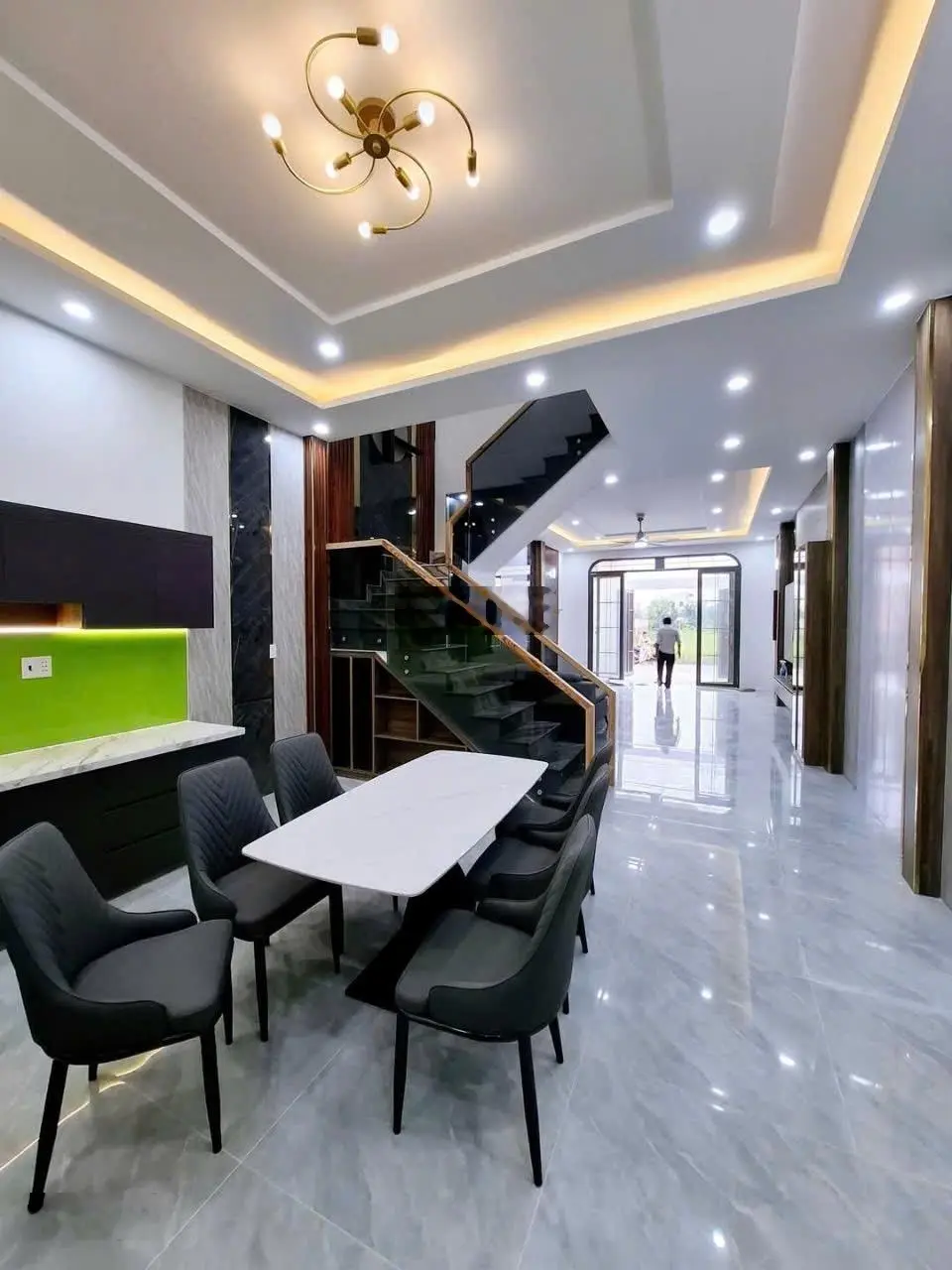 Bán nhà riêng tại Đinh Đức Thiện, 21,5 triệu / m2, 130 m2, 3PN, 3WC, Bình Chánh, HCM