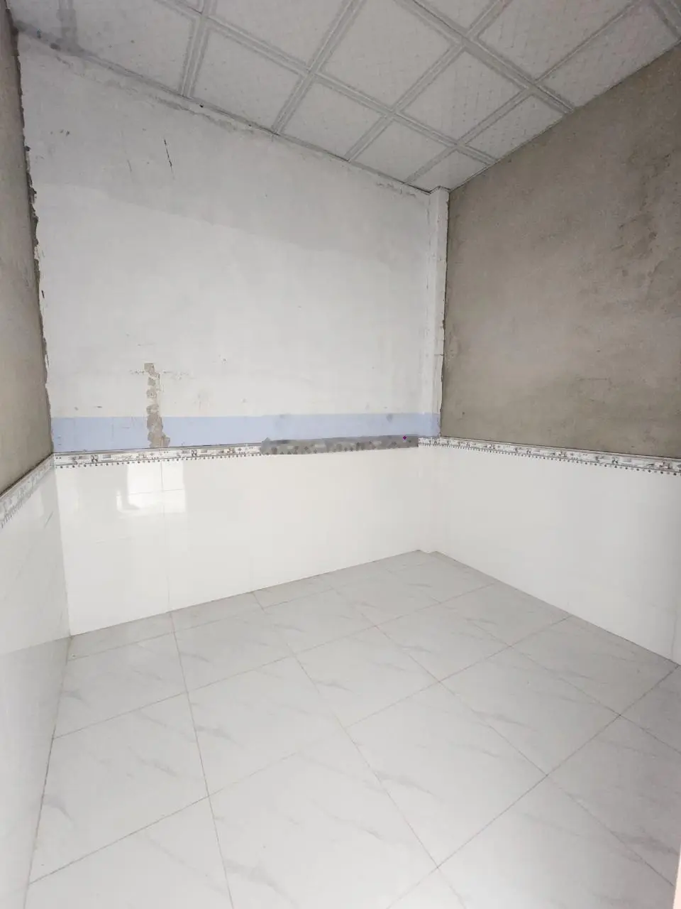 1 tỷ 950 bán đất có nhà cấp 4 phần thô cách đường Nguyễn Thị Tươi 200m, P. Tân Bình, Dĩ An