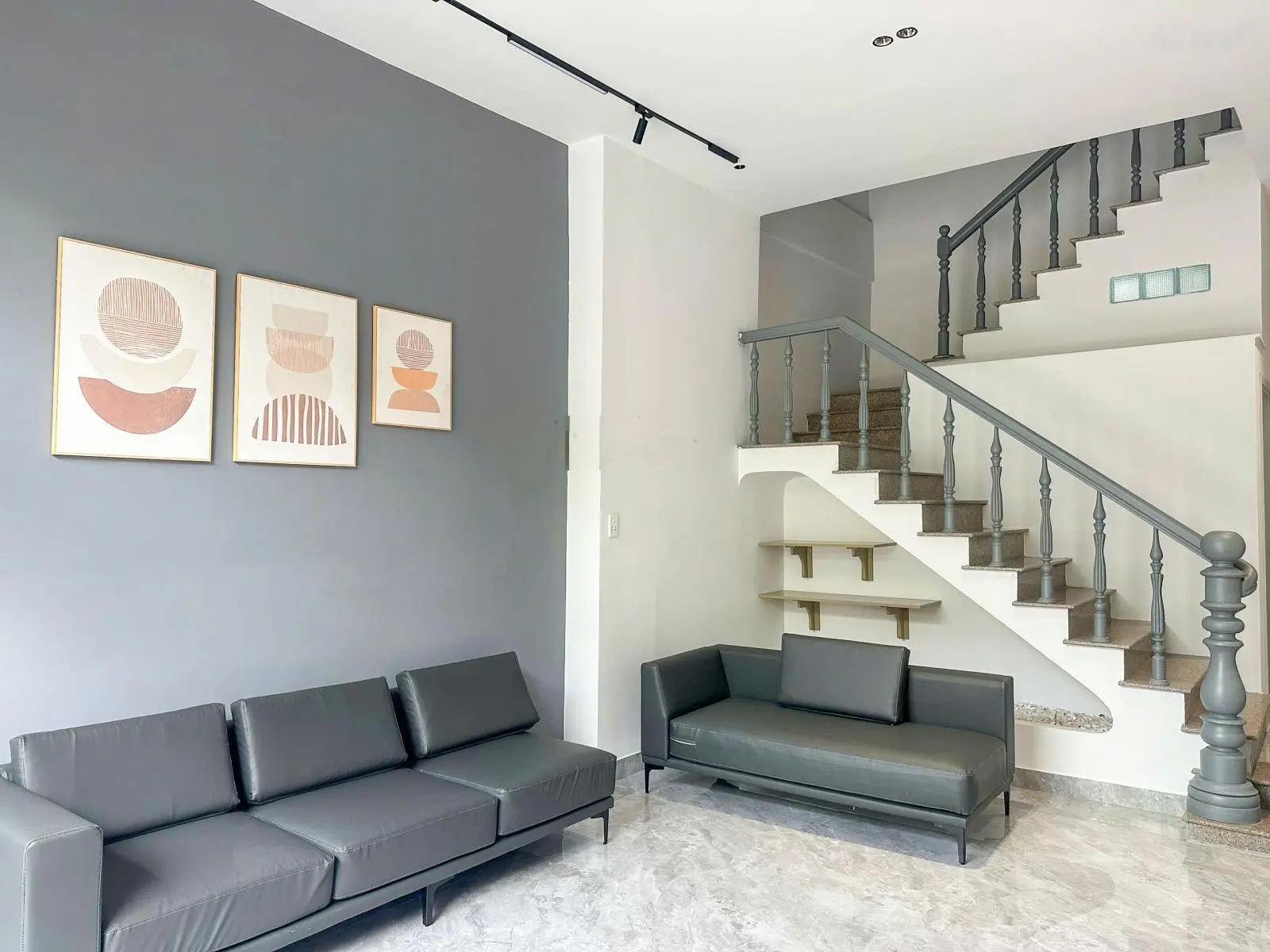 Bán nhà mặt tiền 2 tầng 70m2, Hải Châu, Đà Nẵng