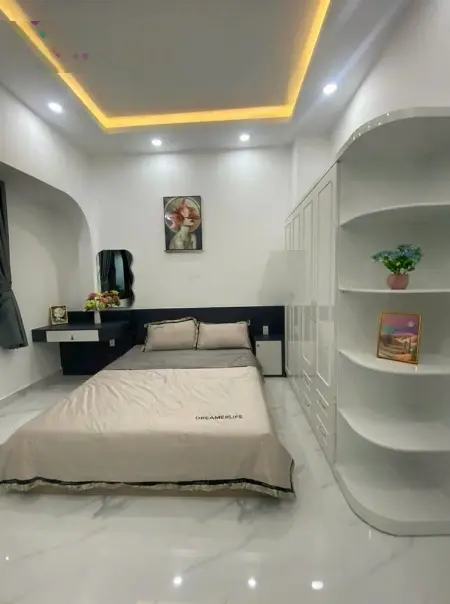Bán nhà riêng, sổ hồng riêng, giá 2,2 tỷ, diện tích 40m2 tại Bình Tân, Hồ Chí Minh, HH 1%