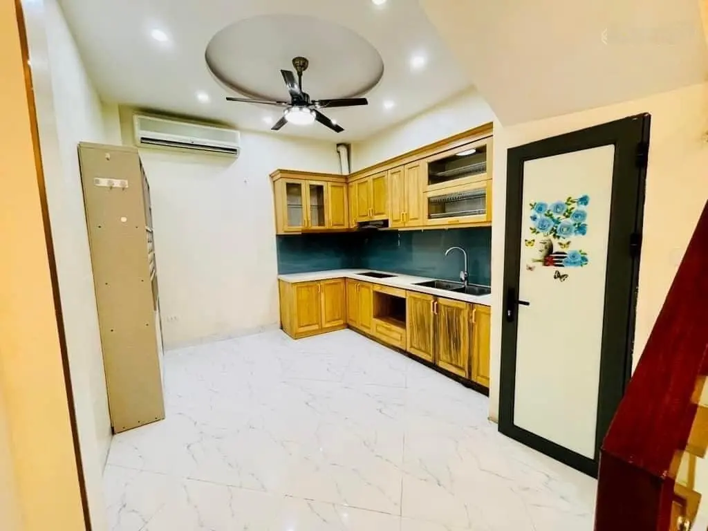 Nhà đẹp Hà Đông - xách vali vào ở ngay - pháp lý sổ hồng vuông vắn