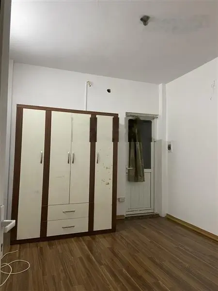 Bán nhà ngõ 71 Tân Ấp, Ba Đình, 25m2, 4 tầng mặt tiền 3,6m. Sổ CC giá chỉ nhỉnh 3 tỷ.