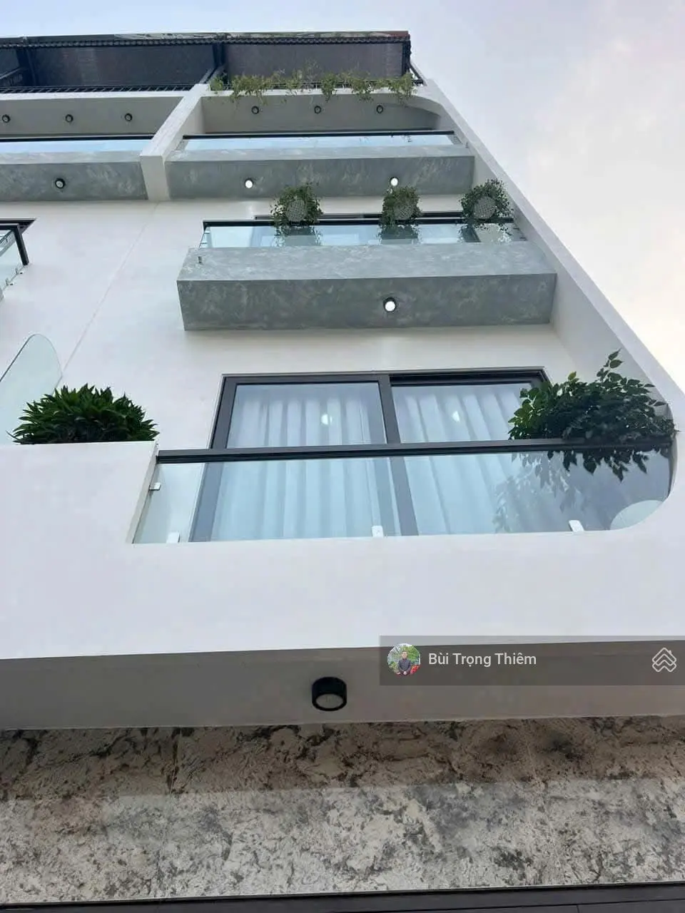 Bán nhà đối diện TTTM Aeon Long Biên, Full nội thất gần 40m2 giá 5.8 tỷ