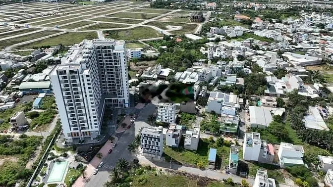Bán đất 80m2 , 1 xẹt đường Gò Cát, Phú Hữu, quận 9 - giá 4 tỷ 800