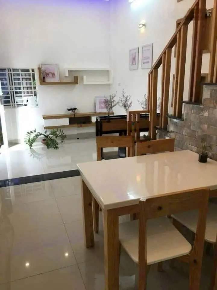 Bán gấp nhà hẻm xe tải đường 385 Lê Văn Việt TP Thủ Đức diện tích 50m2 ngân hàng có hỗ trợ giá 3tỷ2
