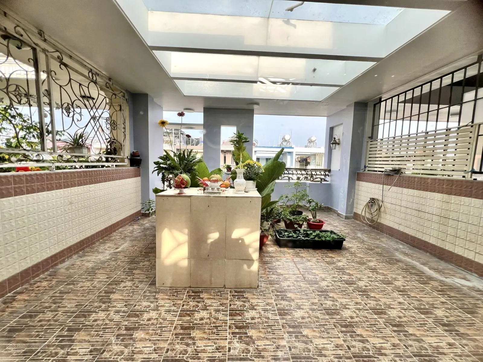 Giảm Mạnh 3 tỷ. Gấp bán. Trả giá là bán. Nhà 4 Tầng 5x20m Mặt tiền khu Tên Lửa Bình Tân nhỉnh 13 tỷ